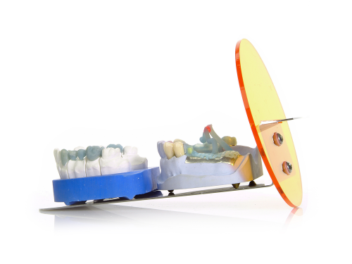 The chamber accommodates